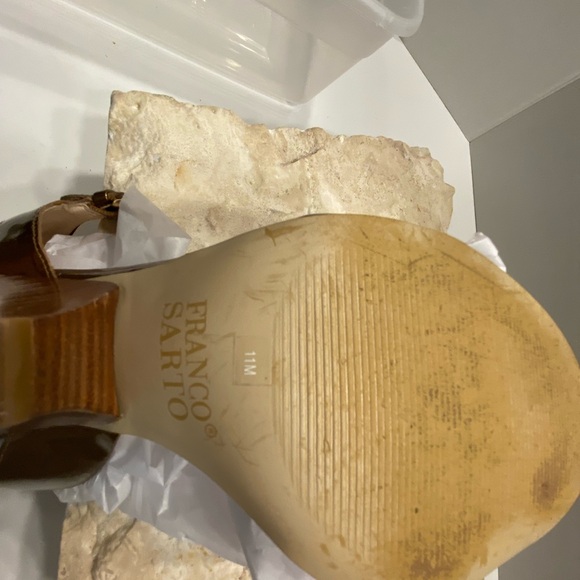 Sz 11 Franco Sarto Bronze Patent Leather Strappy Heeled Sandals - Picture 13 of 15